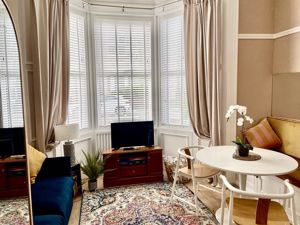 Photo 7- click for photo gallery